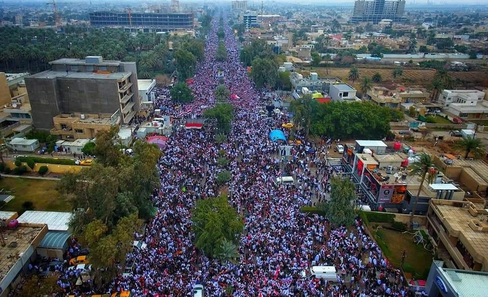 'Hundreds' of demonstrators in Iraq